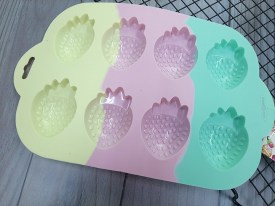 Molde silicona tricolor 8 FRUTILLAS 